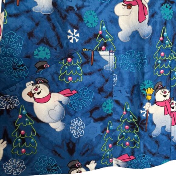 Cherokee Tooniforms FROST THE SNOWMAN Uniform Medical Woman's S Scrub Top - Picture 4 of 6